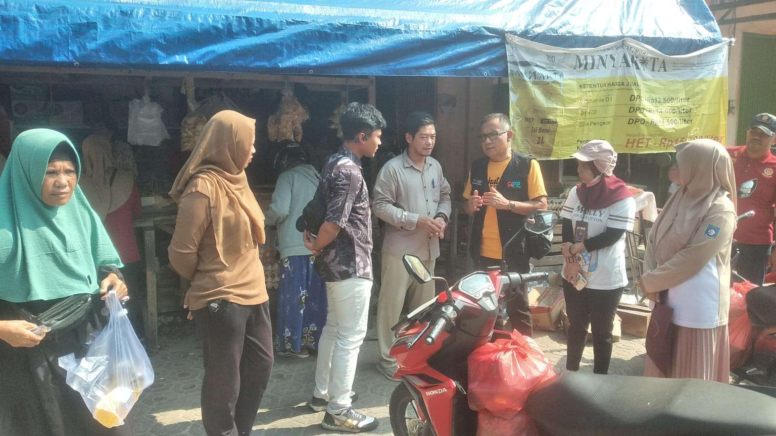 SIDAK STOK DAN HARGA PANGAN di PASAR MENTOK